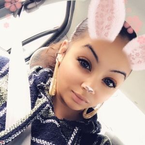 Meet your Posher, Krystle